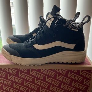 Vans UltraRange Hi Dl (MTE) “Woven/Black”